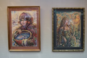 В художественной галерее «Метаморфоза» открылась выставка «Живописная симфония». 